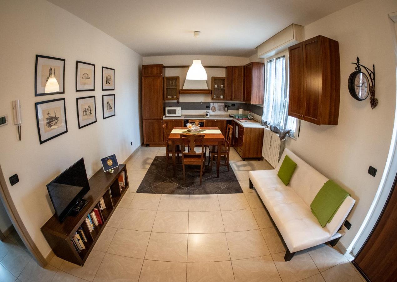 Jolie Maison Cassano Magnago Dış mekan fotoğraf